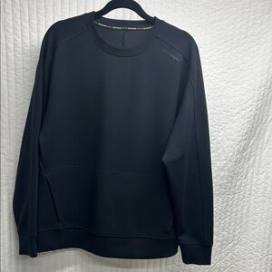 APRESMen's Black crew sweatshirt